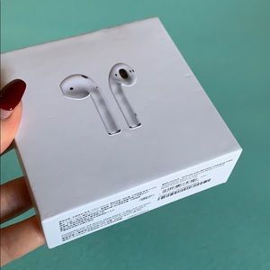 Second generation wireless Apple AirPods